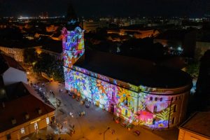Pécs Fényfesztivál Szent Ferenc templom